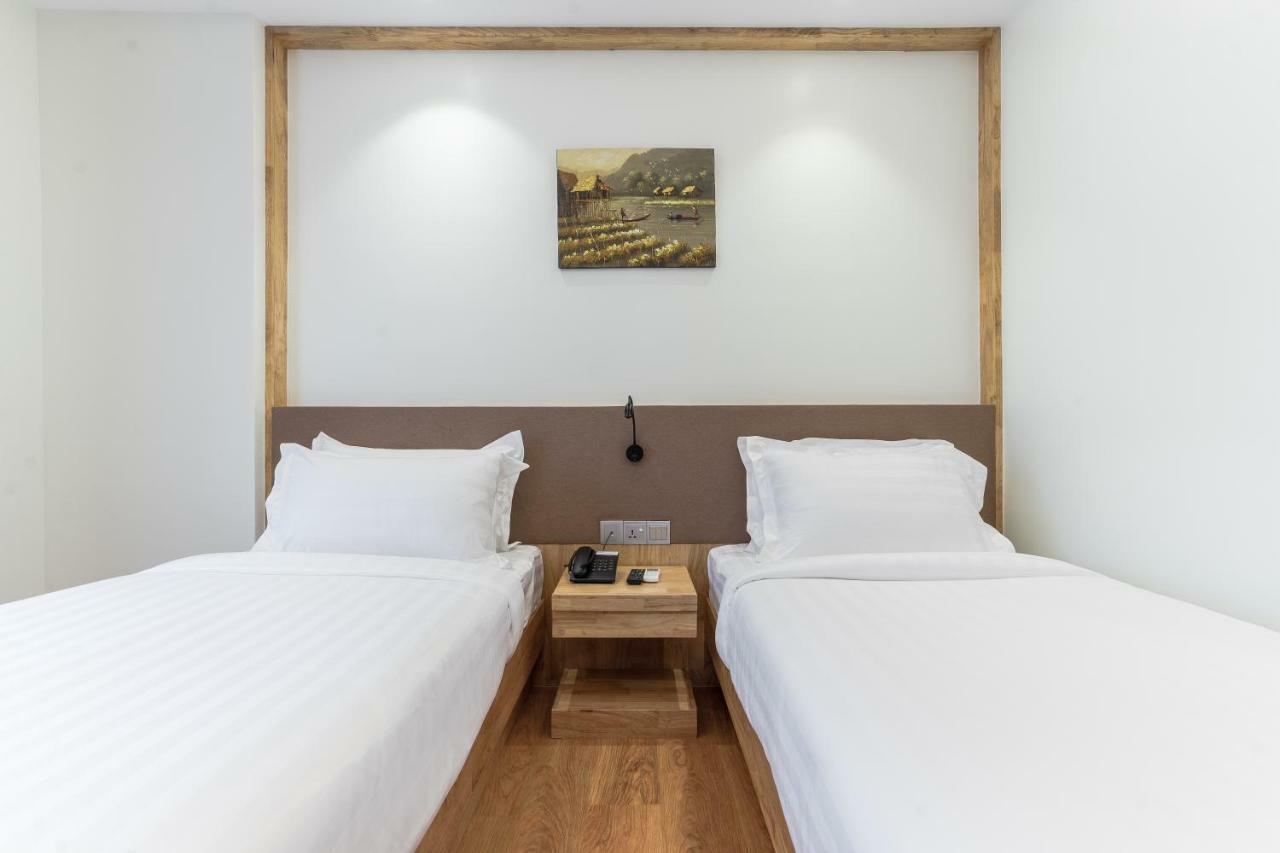 The Gandamar Hotel , Yangon Exterior photo